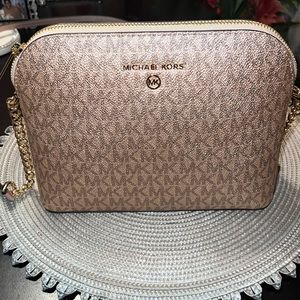 Michael Kors crossbody